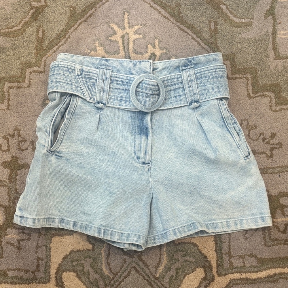 Sezane Rome Light Blue Jean Shorts with Belt